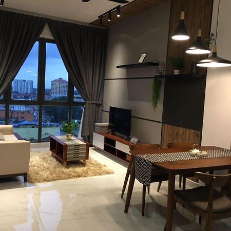 Cmk Troika Apartmen#Free Netflix Kota Bharu Buitenkant foto