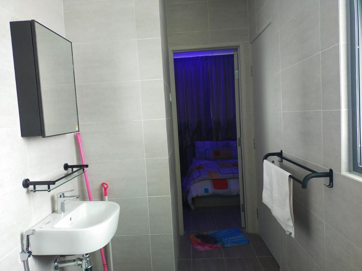 Cmk Troika Apartmen#Free Netflix Kota Bharu Buitenkant foto
