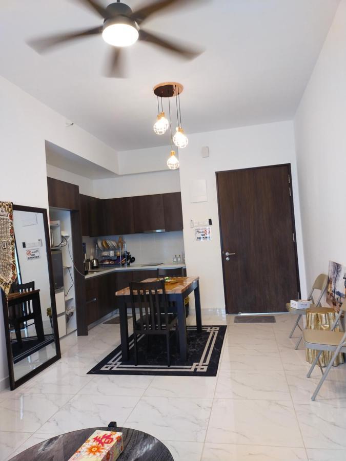 Cmk Troika Apartmen#Free Netflix Kota Bharu Buitenkant foto
