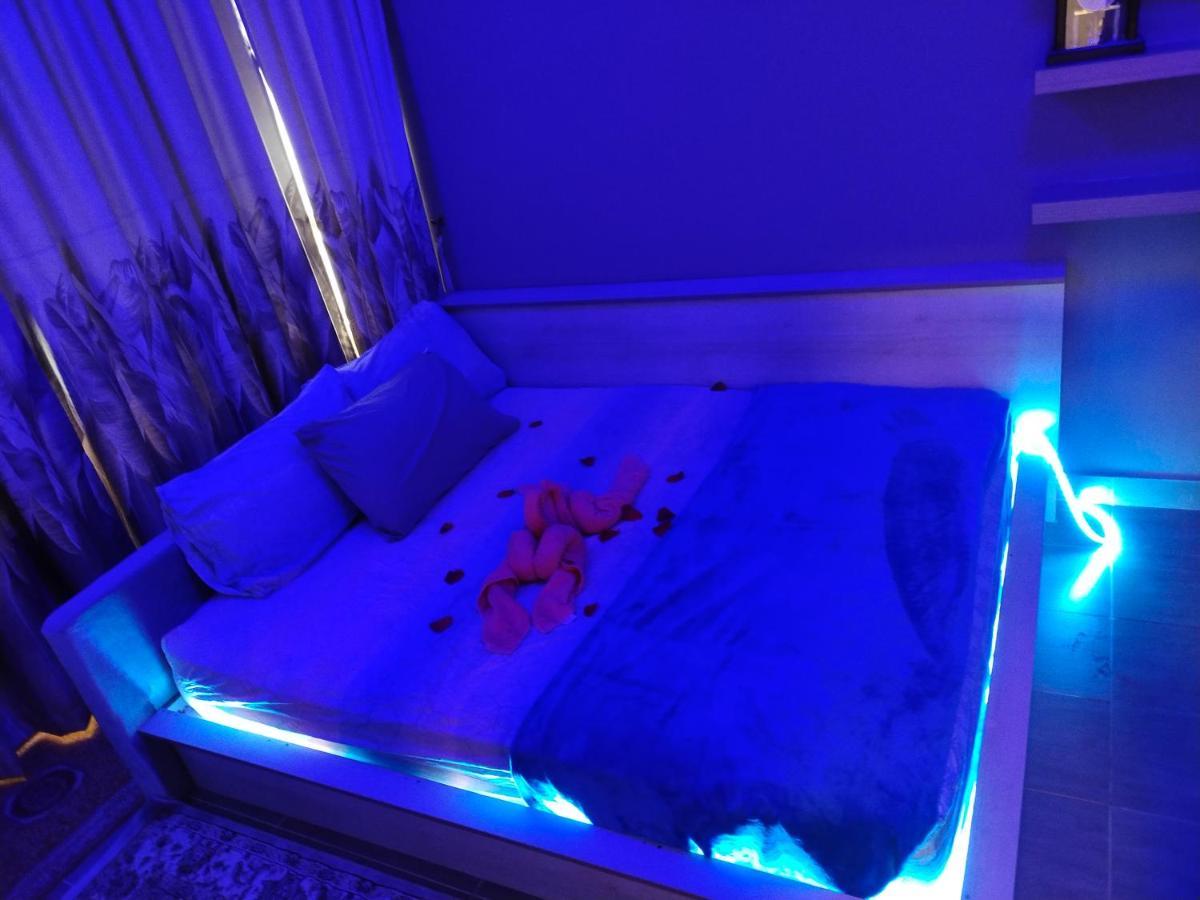 Cmk Troika Apartmen#Free Netflix Kota Bharu Buitenkant foto