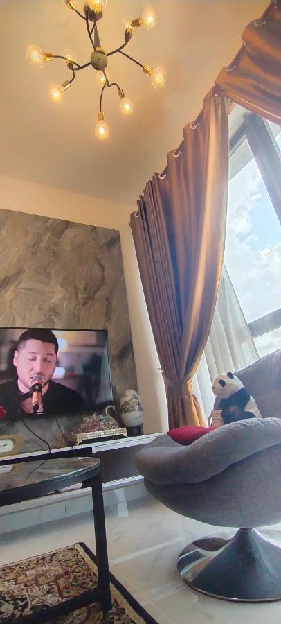 Cmk Troika Apartmen#Free Netflix Kota Bharu Buitenkant foto